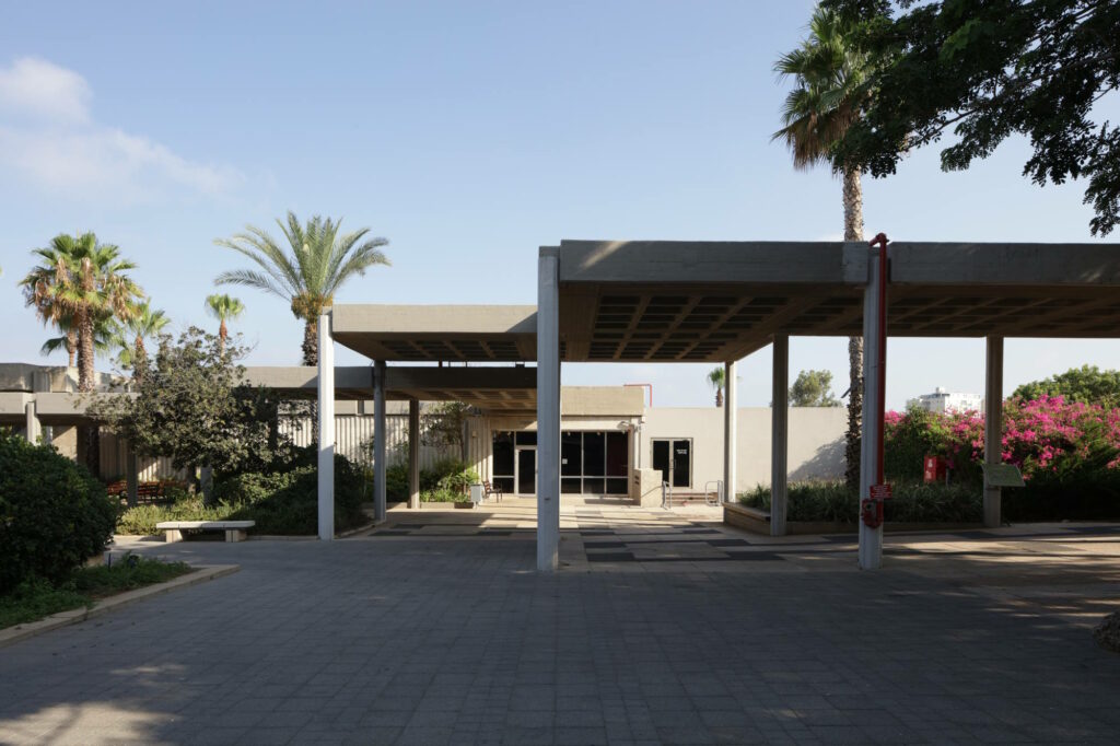 ביתן קדמן למטבעות, צילום אביעד בר-נס