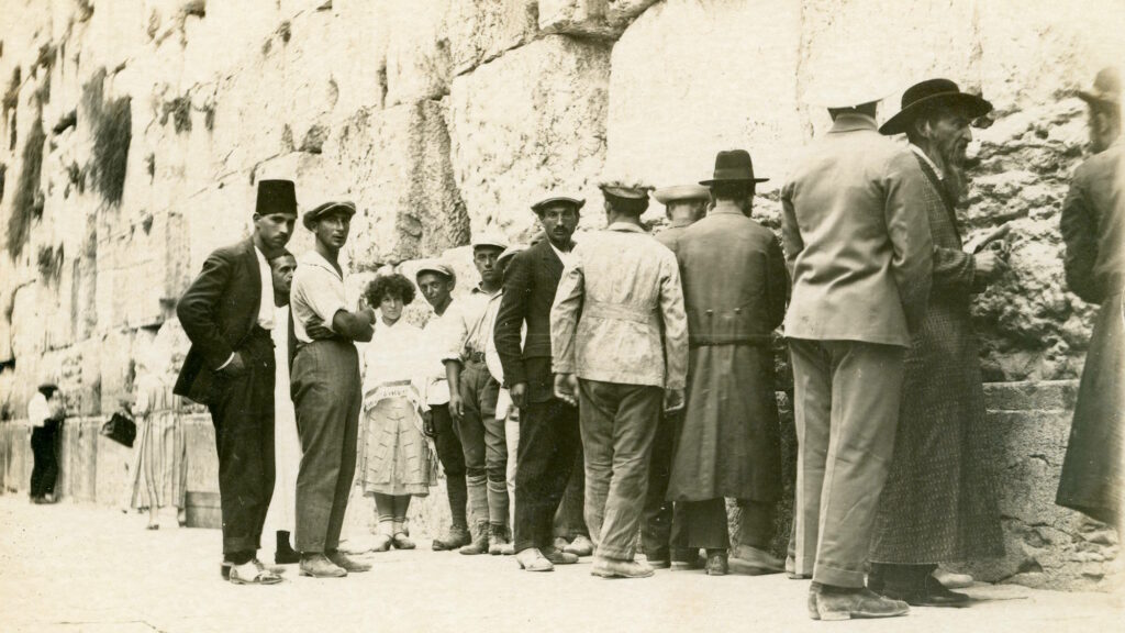 The Western Wall, Olstein standing in the center