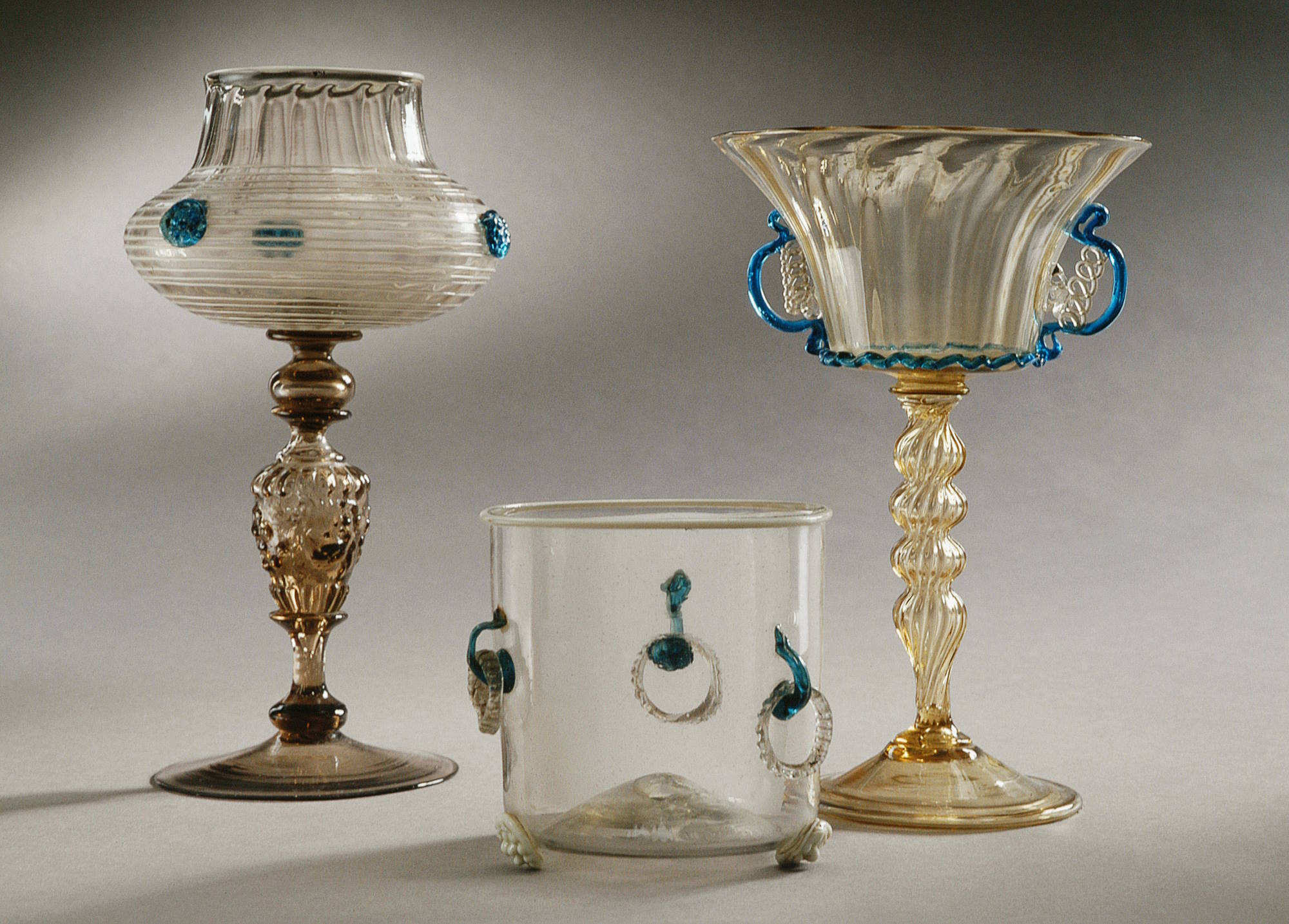 Façon de Venise goblets and ringed tumbler, Spain or Low Countries, 17th century. Photo: Leonid Padrul