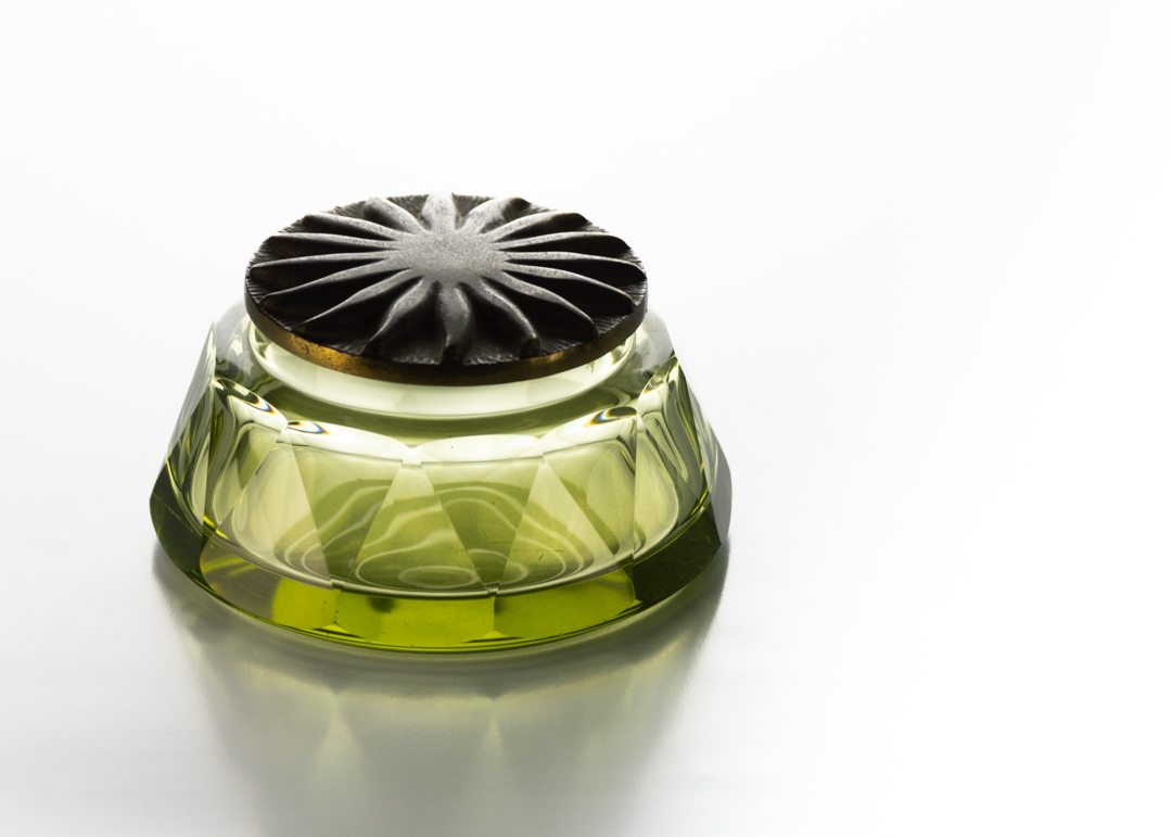 תיבת תכשיטים בסגנון אר דקו, צילום: סיגל בלייר-גת