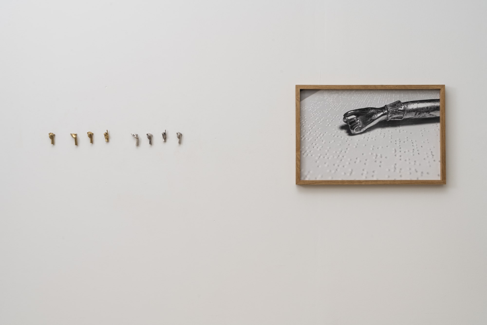 כתבי לילה - דפנה שלום, מראה הצבה. צילום: ליאת אלבלינג