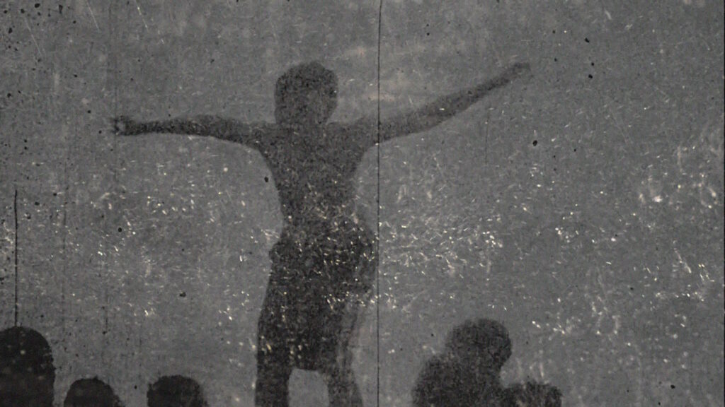 Lee Yanor, COME ABOUT, Video Installation