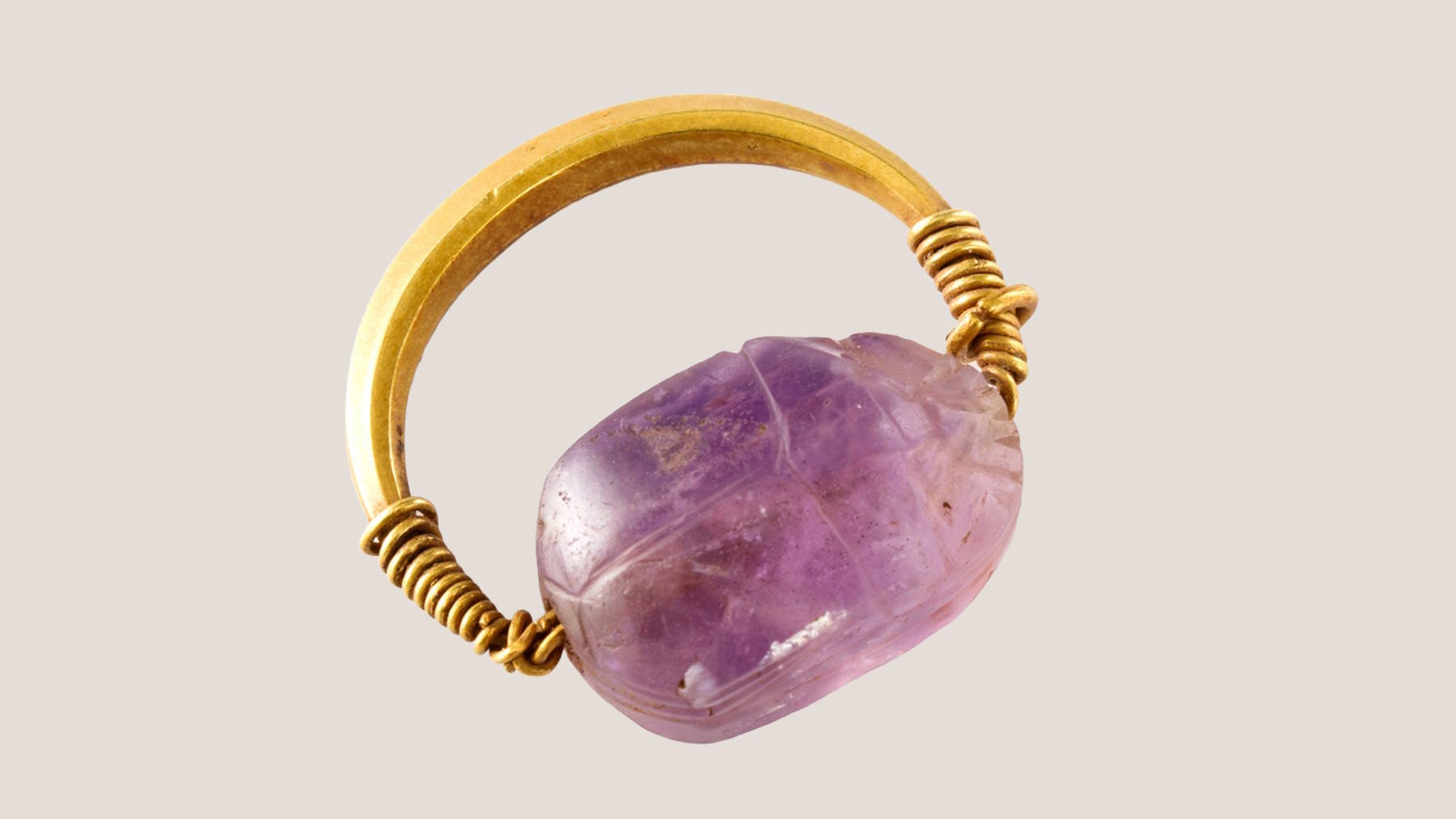 טבעת חותם מאוסף ביתן נחושתן. צילום: דליה נבעה