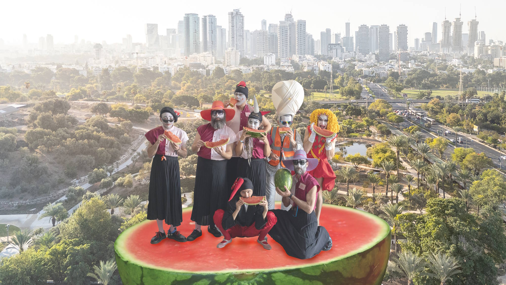 אנסמבל קבוצת הליצן איקס. צילום: עומרי אמסלם וטל ניסים