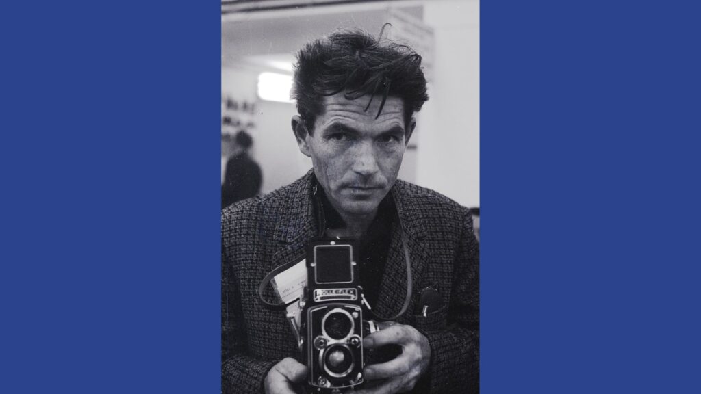 ורנר בראון בעת תיעוד משפט אייכמן, 1961. צילום: ורנר בראון