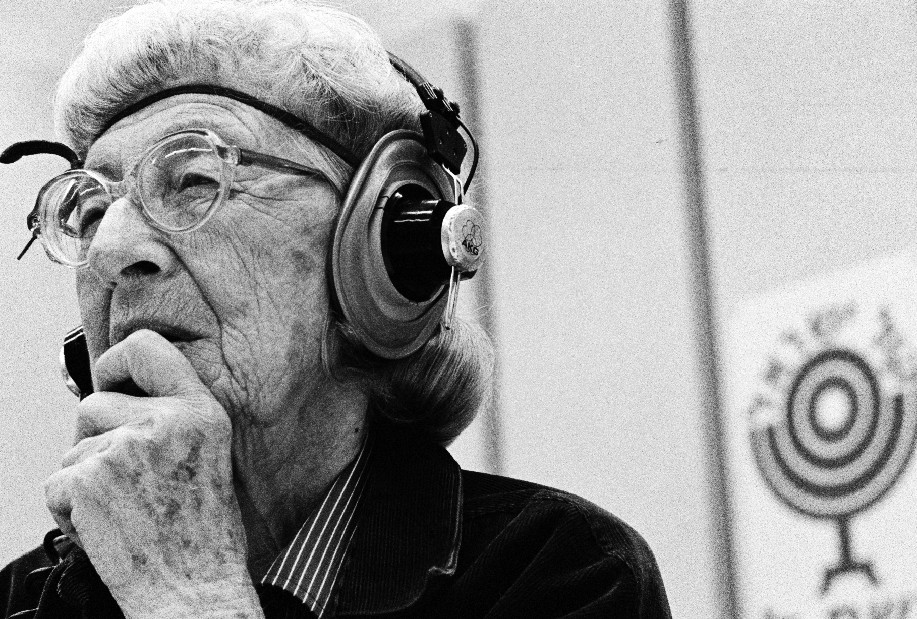 נתיבה בן יהודה ברדיו, 2007. צילום: רונה יפמן